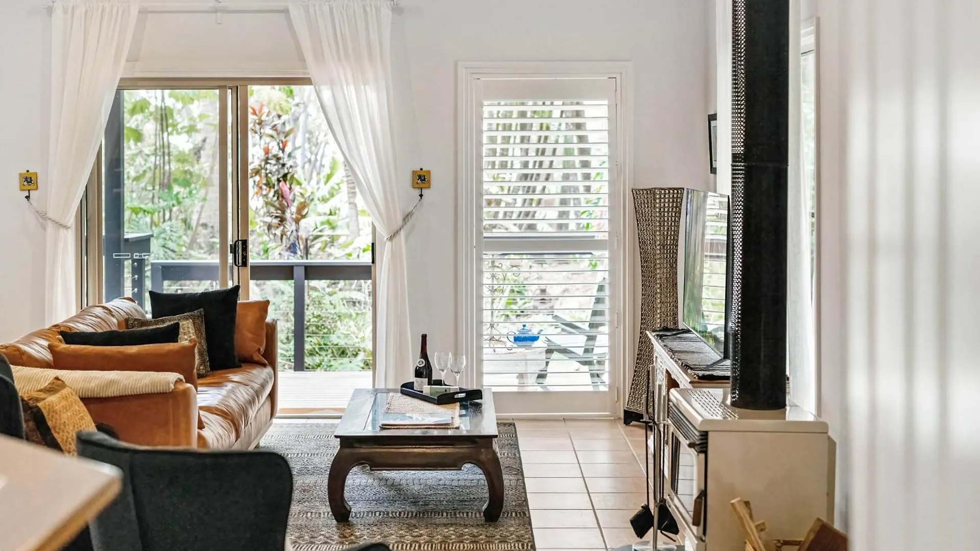 Holiday home Elevata Villa Luxe Spa Jacuzzi - Wood Fire - Claw Bath - Pet Friendly Montville