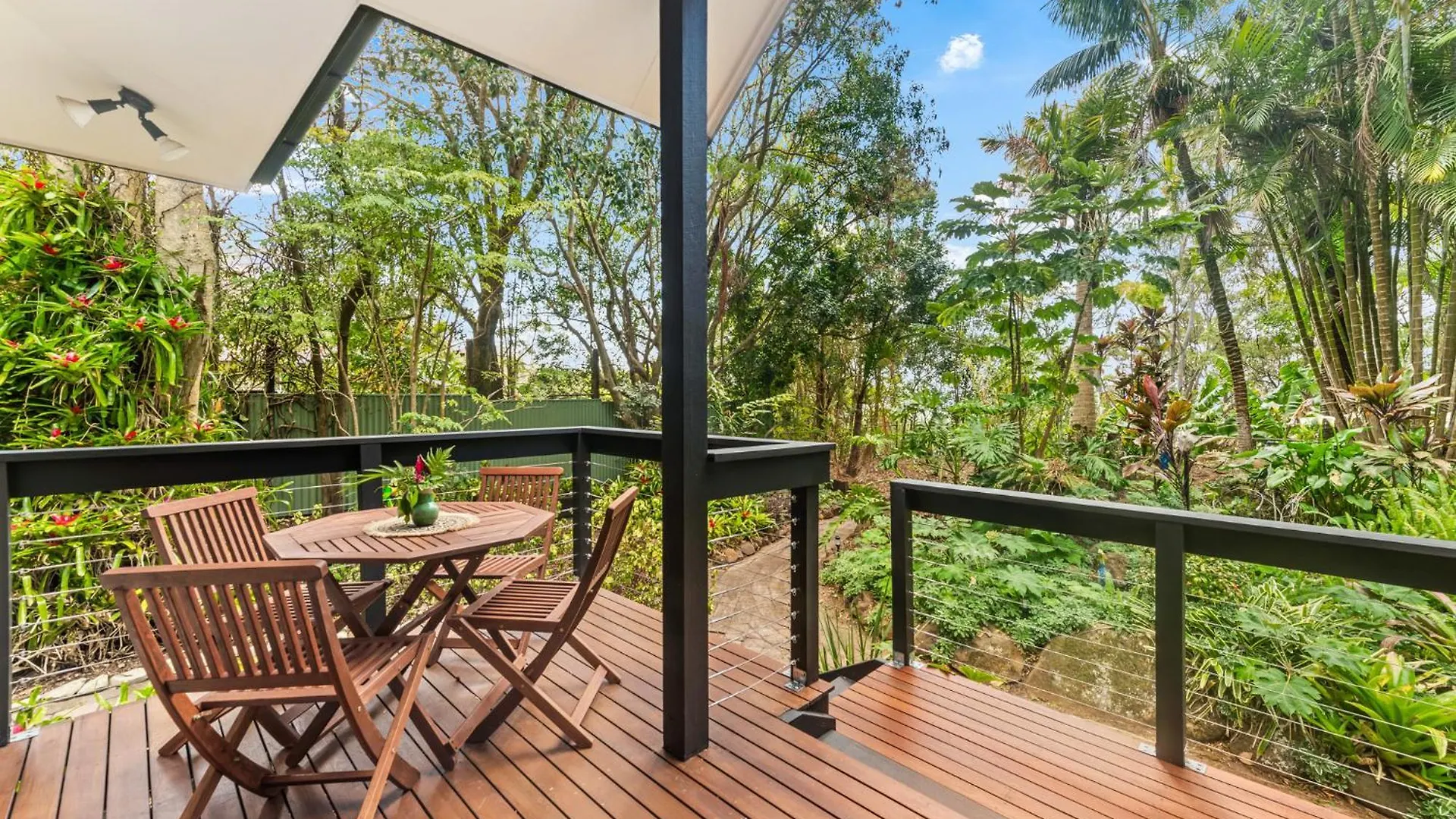 Elevata Villa Luxe Spa Jacuzzi - Wood Fire - Claw Bath - Pet Friendly Montville Holiday home