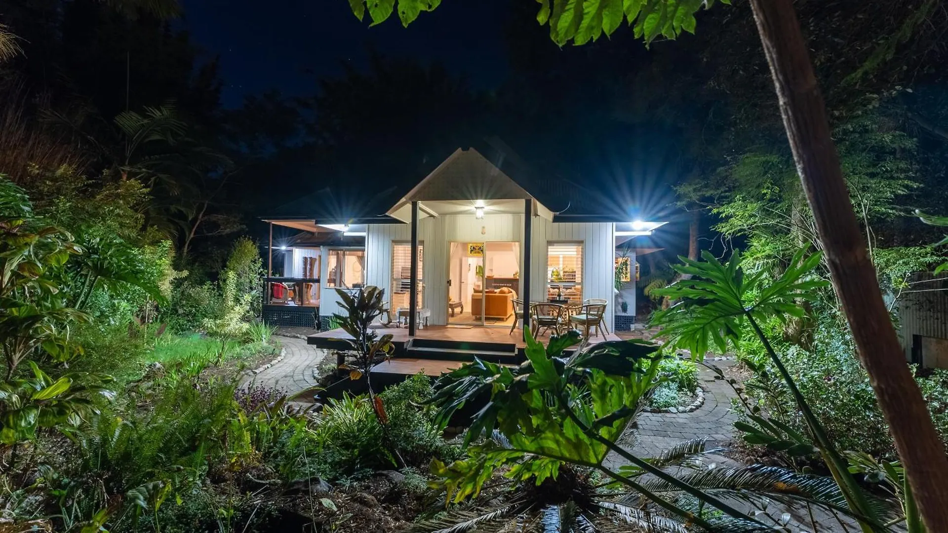 Elevata Villa Luxe Spa Jacuzzi - Wood Fire - Claw Bath - Pet Friendly Montville 0*,